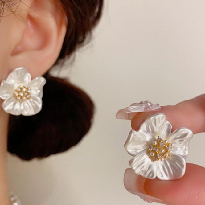 Hovedbilde Vira Bloom Earrings 